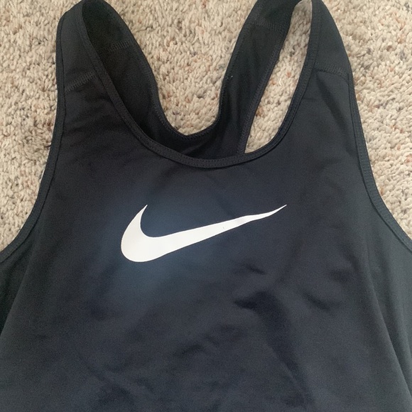 Nike pro womens tank - Picture 3 of 4